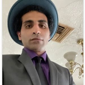 Meet your Posher, Fouad